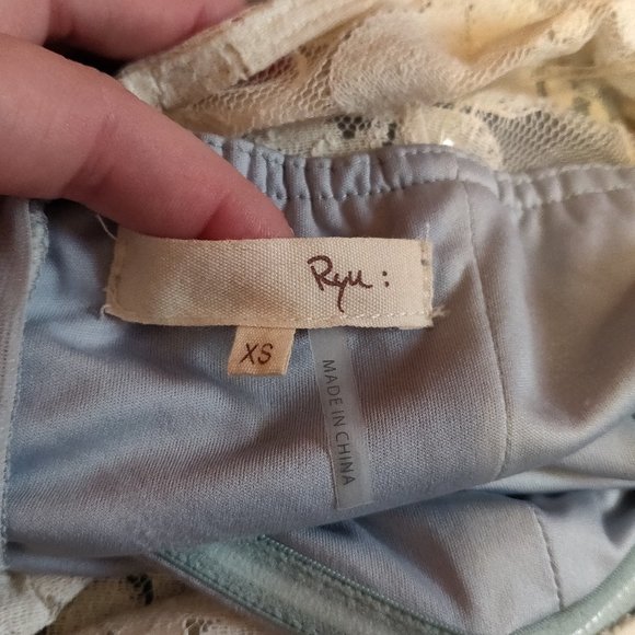 Modcloth Ryu Gray Floral Tulle Tea Dress Sz XS - Picture 7 of 8